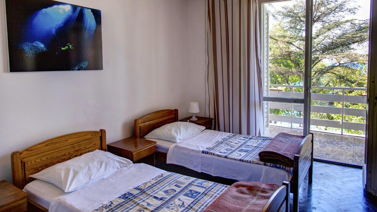 Dck Rooms Kostrena Exterior foto