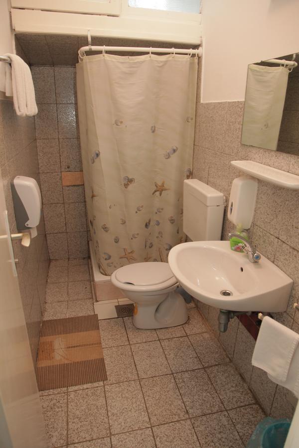 Dck Rooms Kostrena Exterior foto